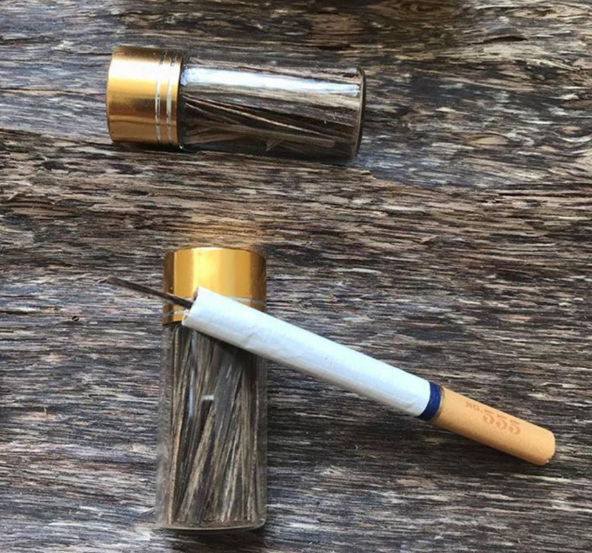 tam-tram-huong-hut-thuoc-8