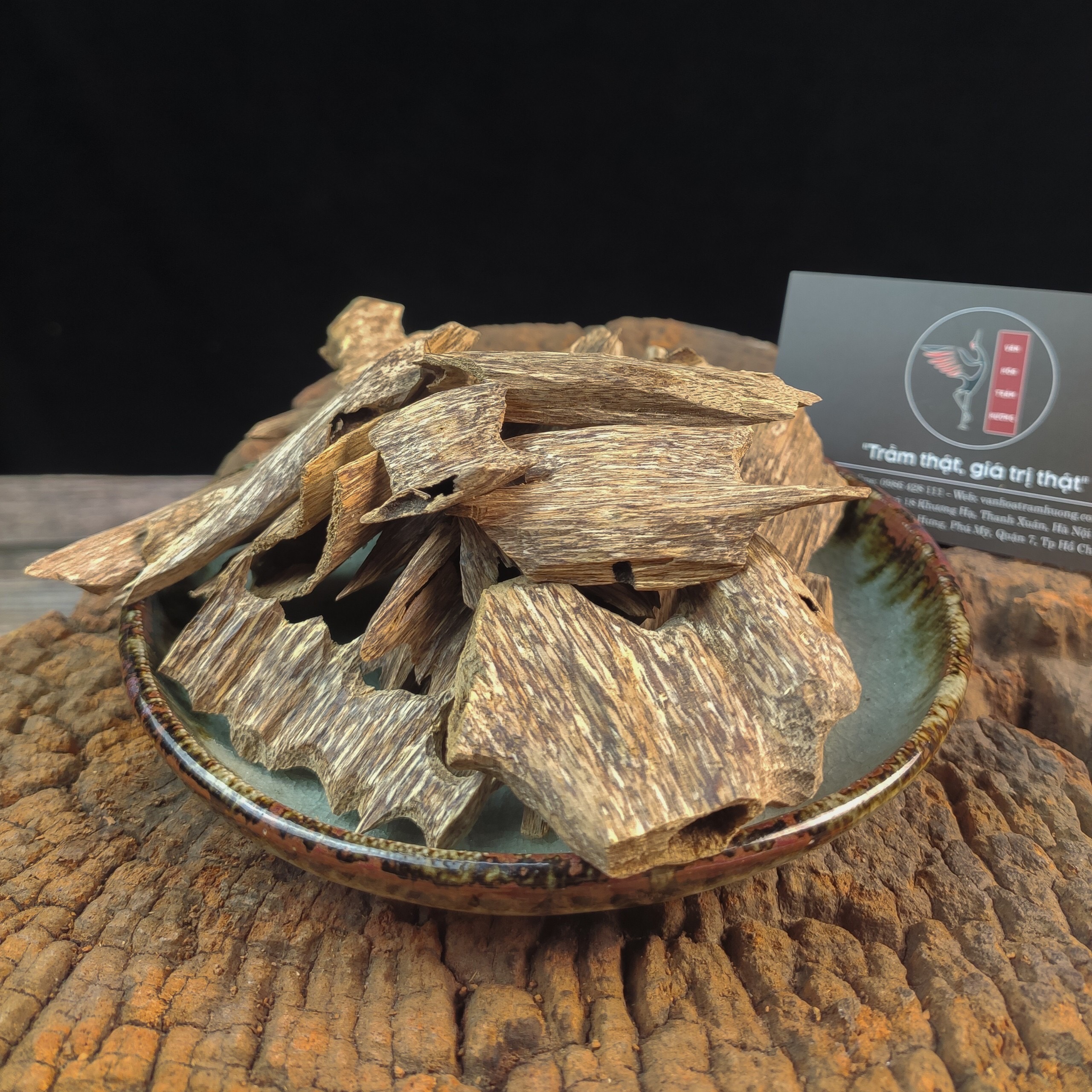 Trầm hương có mấy loại? Phân biệt trầm hương thật và giả