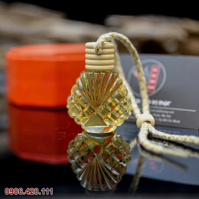 Tinh dầu trầm hương – Hương liệu cho cuộc sống an nhiên