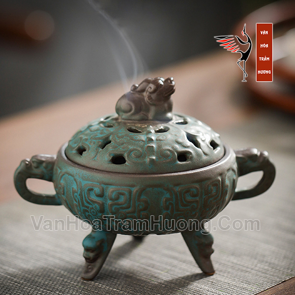 Lư xông trầm bằng gốm - Đỉnh gốm nắp nghê thấp