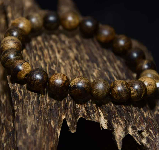 Trầm hương Indo và những đặc điểm nhận biết trầm hương Indonesia