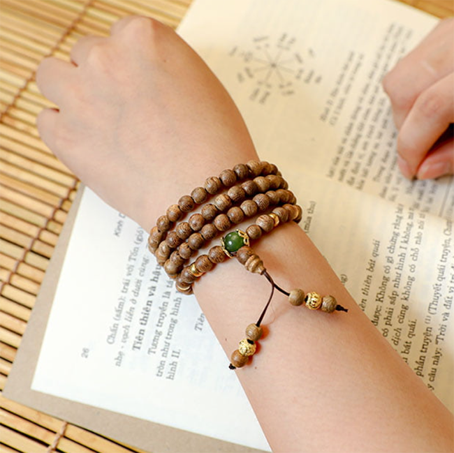 Giải mã ý nghĩa về vòng trầm 108 hạt ít người biết