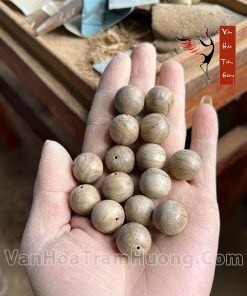 Vòng trầm tốc Lào chuẩn hàng rừng thơm sống mạnh