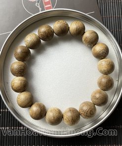 Vòng trầm tốc rừng 12 ly mùi thơm sống mạnh cho người sưu tầm