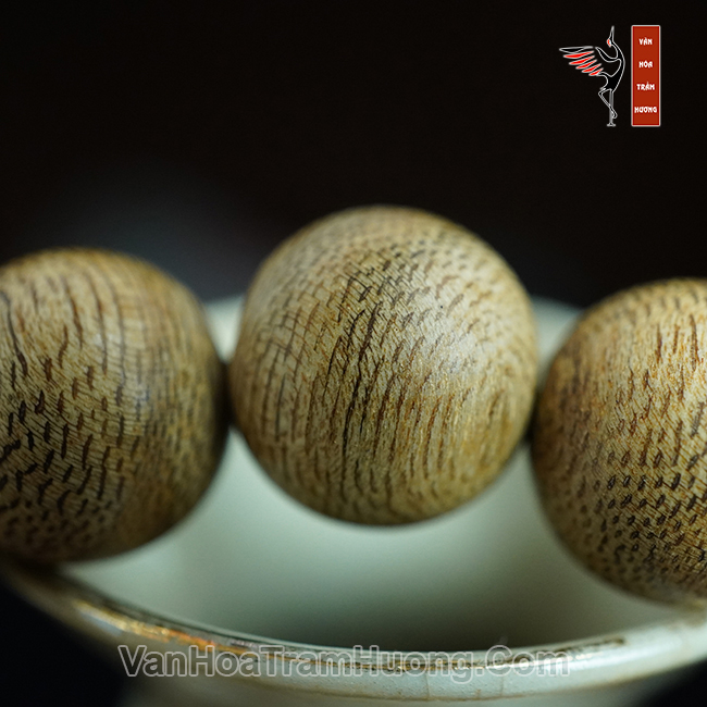 Vòng Tay Trầm Hương Tốc Rừng 12 Ly Quảng Nam Thơm Sống - Ảnh 4