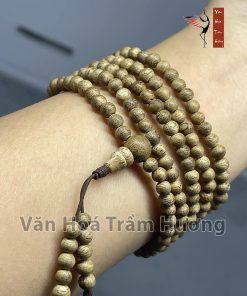 Ai có thể đeo vòng trầm hương