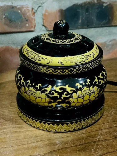 Lư xông trầm bằng điện hoạ tiết sen vàng photo review