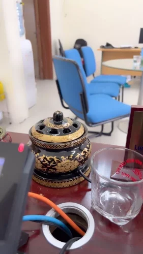 Lư xông trầm bằng điện hoạ tiết sen vàng photo review