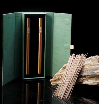 Nhang trầm hương