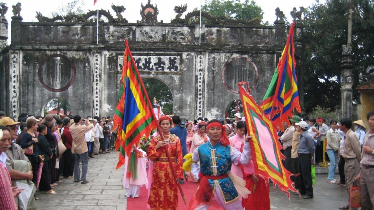 Thánh Trần Hưng Đạo – Truyền thuyết, lễ hội Đền Kiếp Bạc