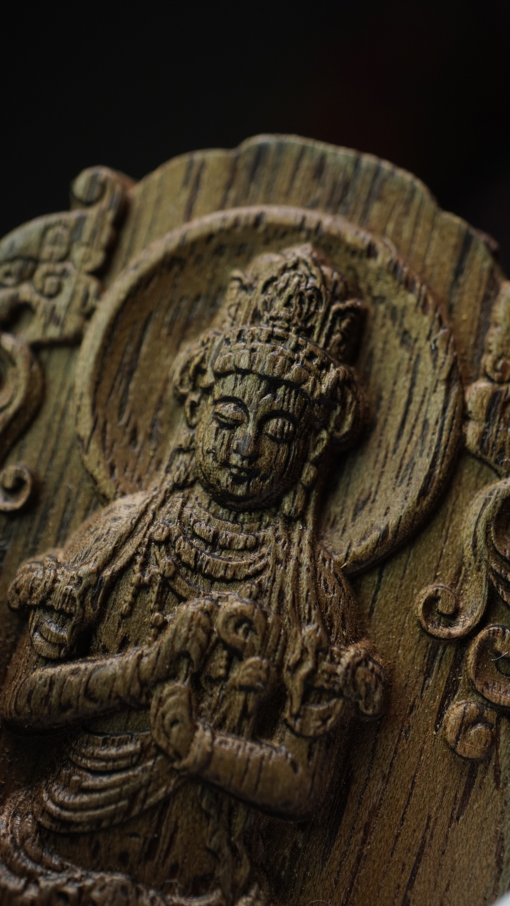 Hướng dẫn sử dụng và bảo quản mặt Phật Trầm Hương