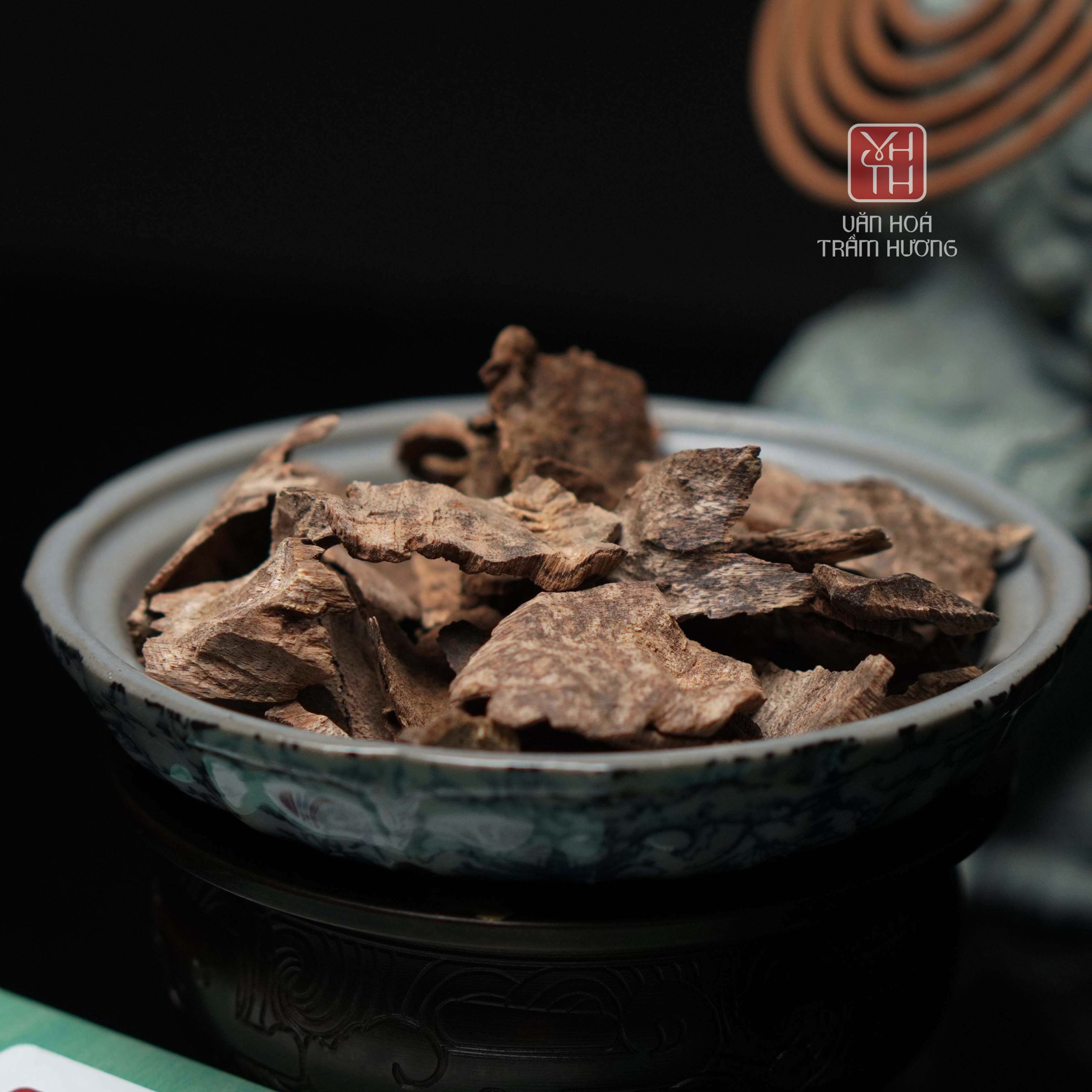 Trầm miếng chân sam loại nhiều dầu size nhỏ - Ảnh 5