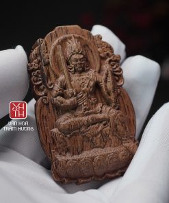 Mặt Phật trầm hương không chỉ là vật phẩm phong thủy mà còn là món trang sức tâm linh quý giá