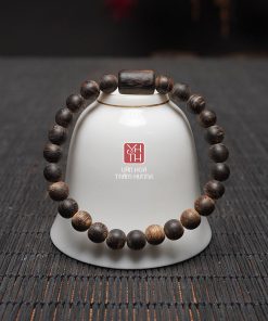 Vòng tay trầm hương 6 ly chìm hiếm