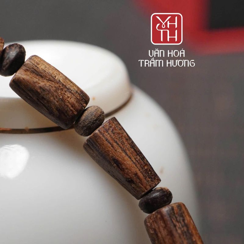 Vòng tay trầm hương chìm nước cho nữ siêu mùi - Ảnh 2