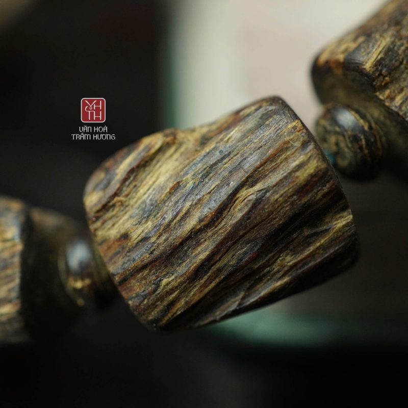 Vòng trầm bông Nha Trang chìm nước VIP (11,99gam) - Ảnh 2