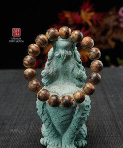 Vòng tay trầm hương bông cận chìm VIP 12 ly thơm ngọt sâu